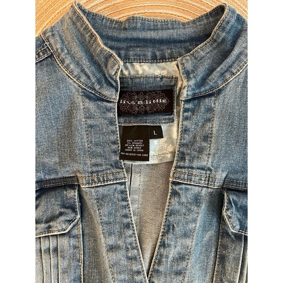 Live A Little‎ Women's Denim Jacket Collarless - Size Large - Picture 5 of 9